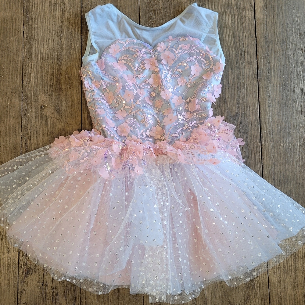 Gorgeous ballet outfit